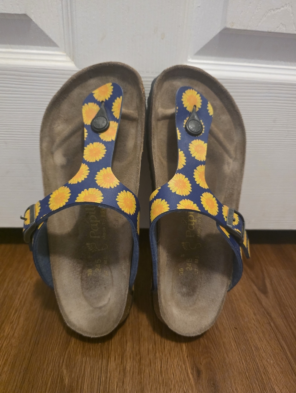 PAPILLIO Birkenstock Women’s Sz 38 Thong Sandals Sunflower Blue Yellow